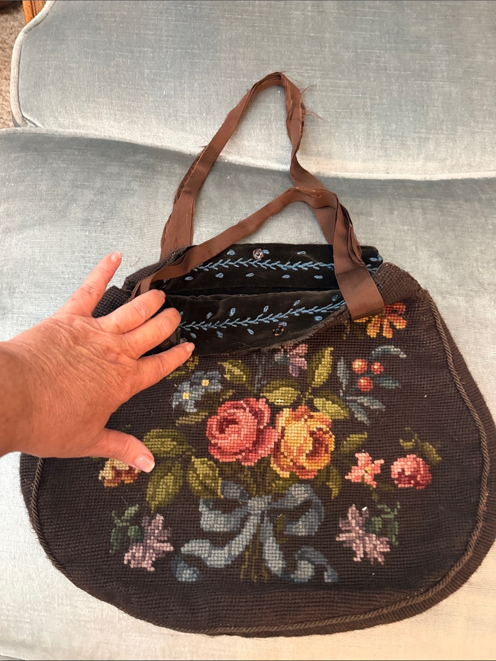 Vintage Floral Needlepoint Bag in Brown